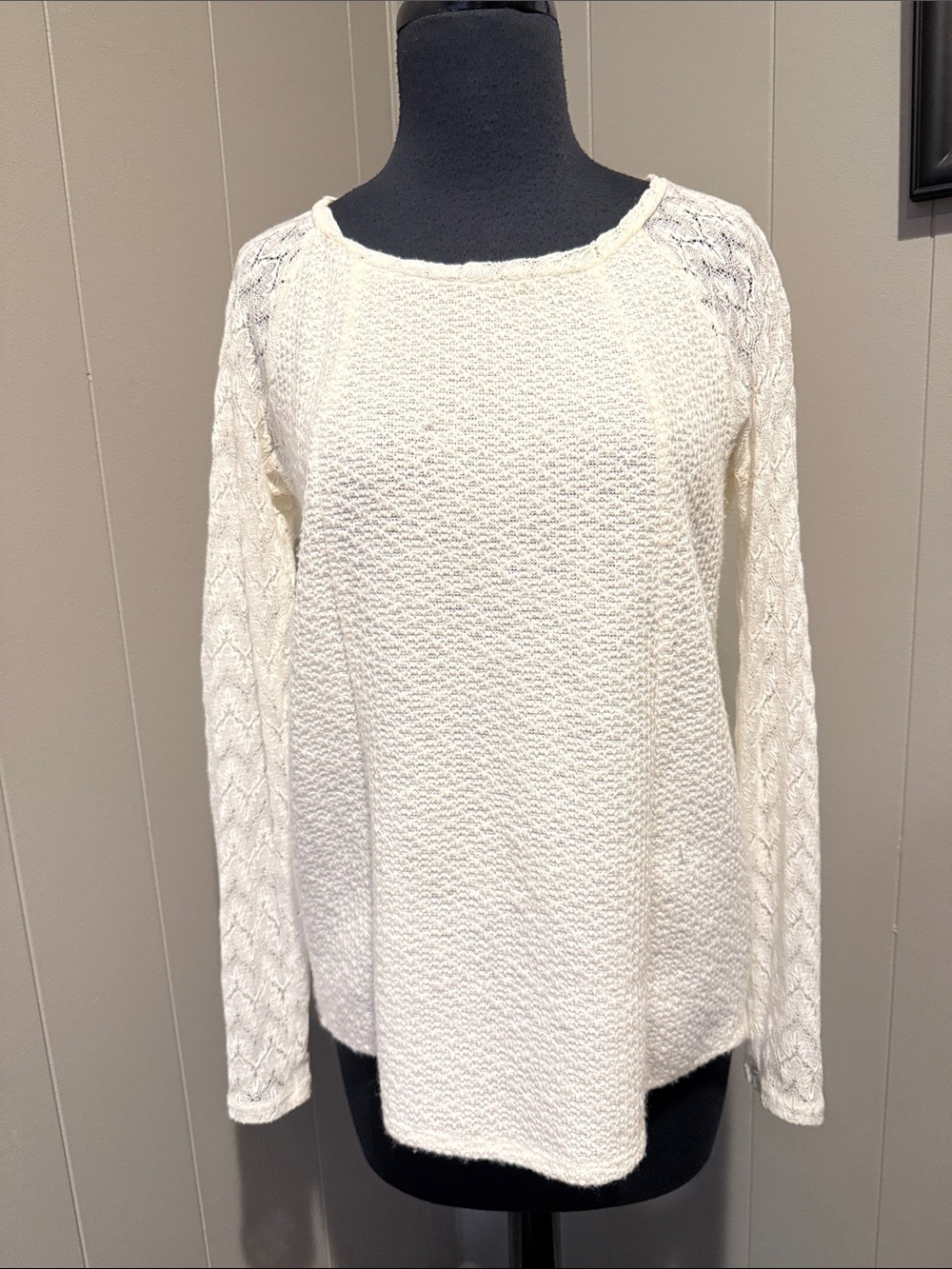 One September Women's Small Cream Knit Long-Sleeve Tunic Sweater